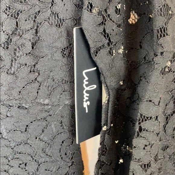 NWT Lulu’s Favorite Flair Flounce Sleeve Dress - Picture 5 of 8